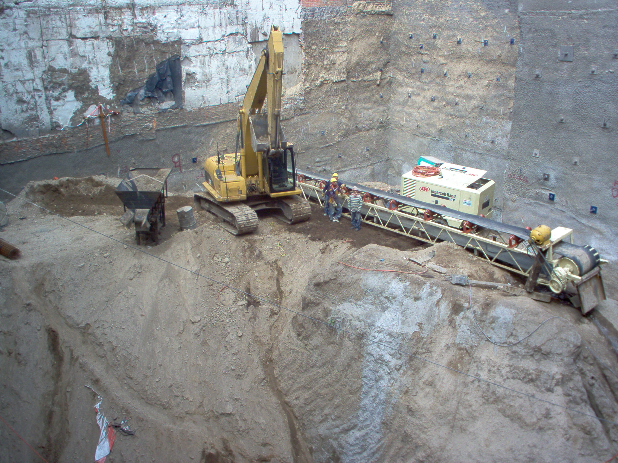 Excavacion HAUS Insurgentes