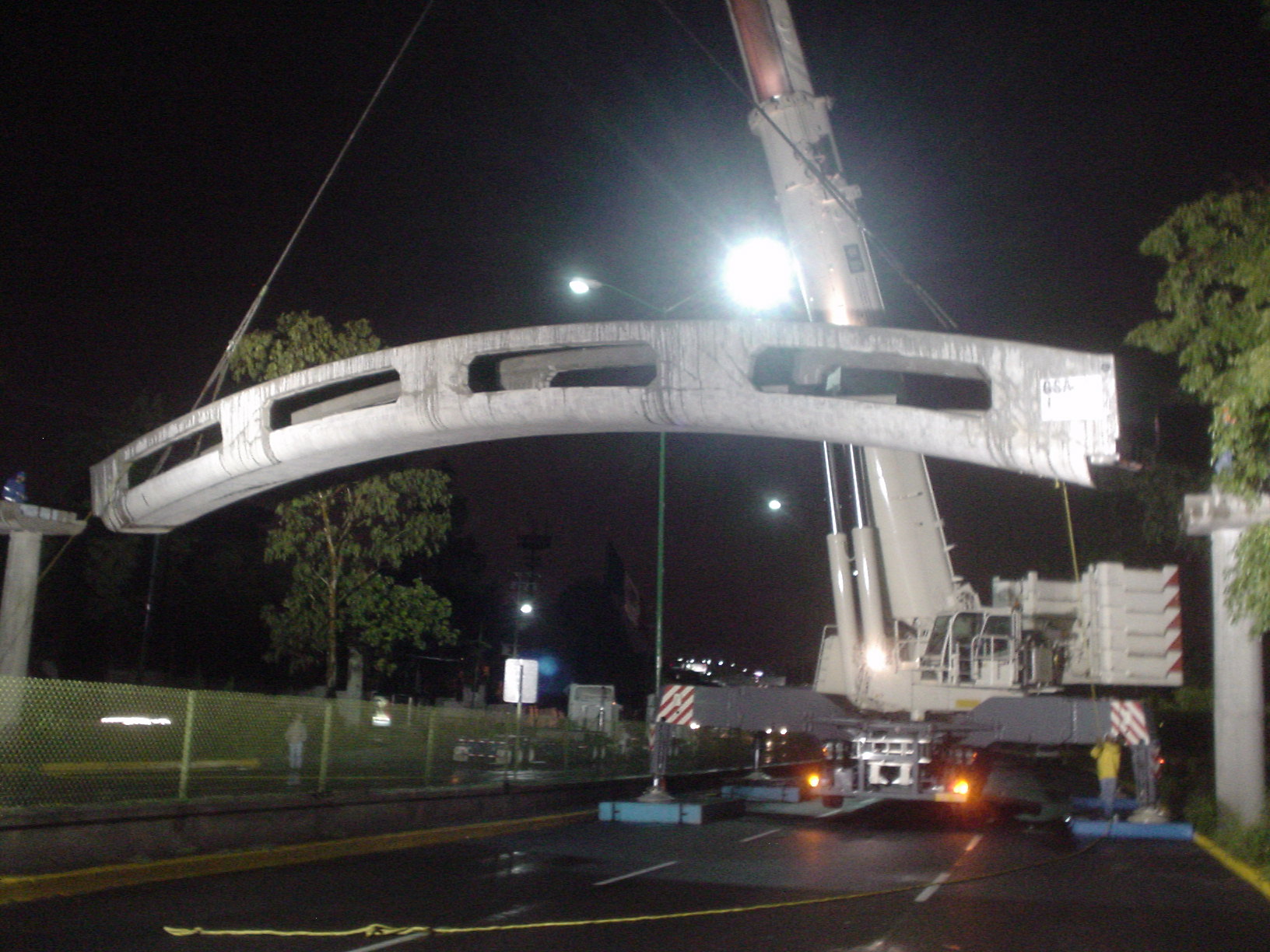 Puente Peatonal San Jeronimo